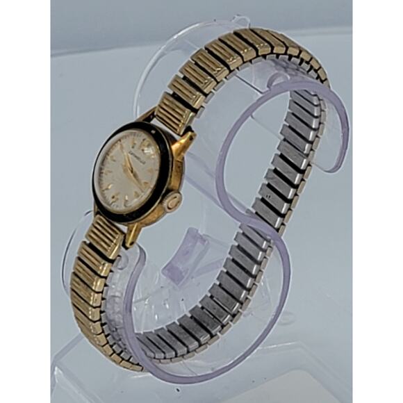 Vintage Caravelle Women\'s Petite Base Metal Bezel Stainless Steel Back main image 6